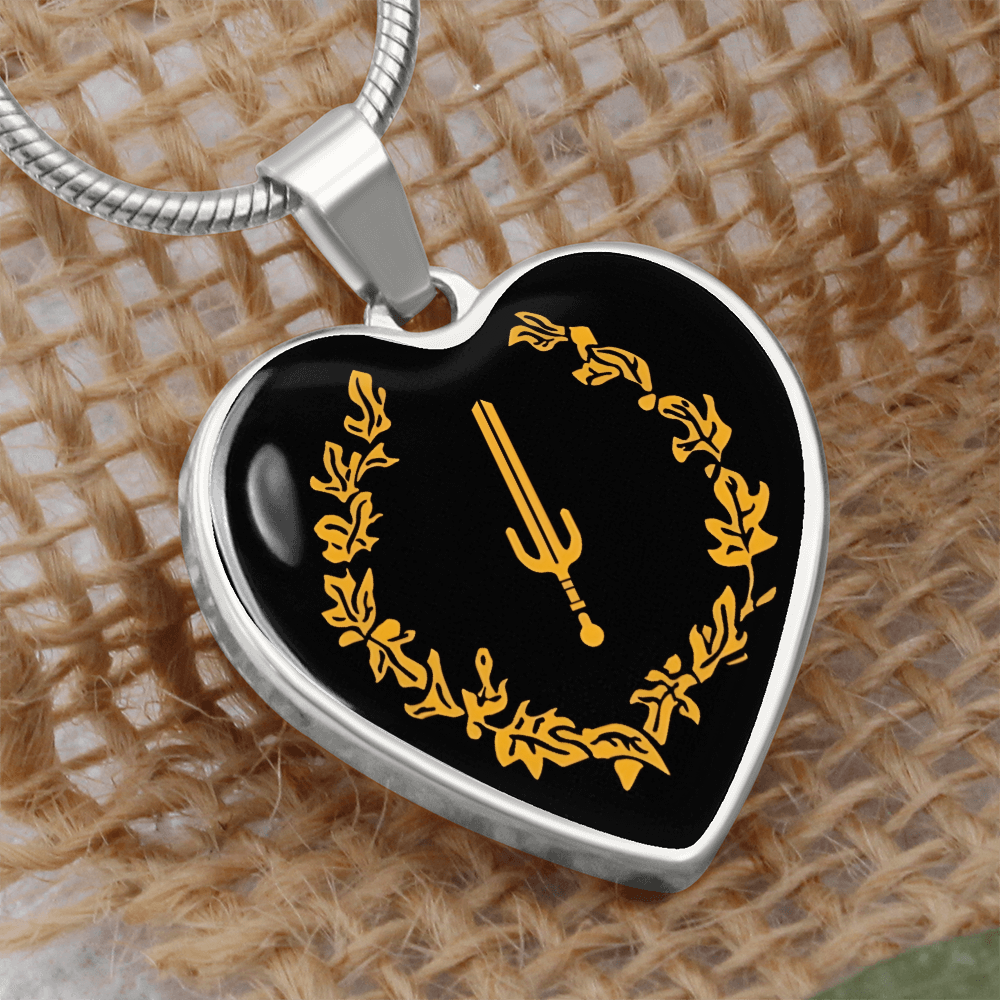 Black American Emblem Luxury Graphic Heart Necklace